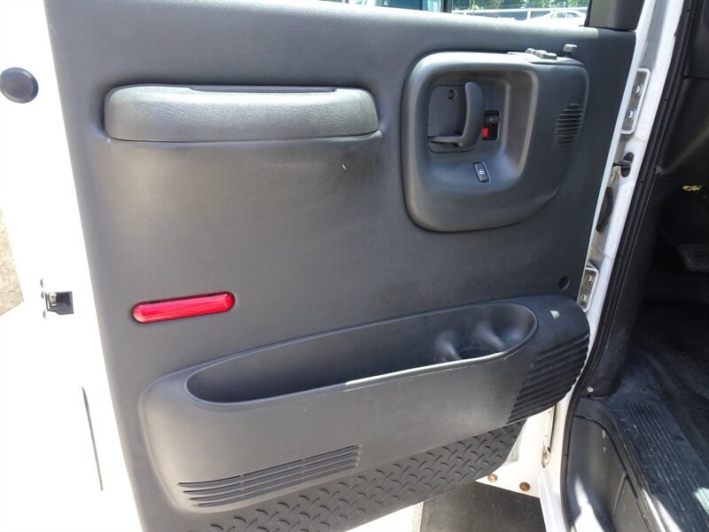 2003 CHEVROLET C4500 Kodiak - Photo 51 - Cincinnati, OH 45255