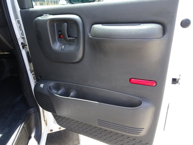 2003 CHEVROLET C4500 Kodiak - Photo 53 - Cincinnati, OH 45255