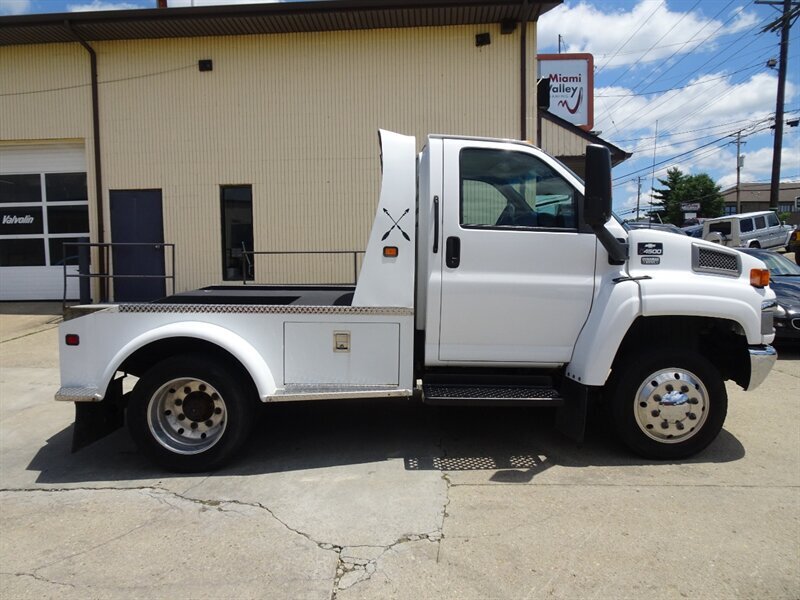 2003 CHEVROLET C4500 Kodiak - Photo 6 - Cincinnati, OH 45255
