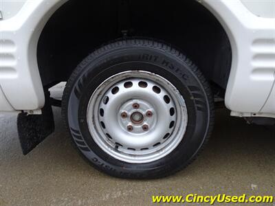 1995 Volkswagen WINNEBAGO RIALTA MOTORHOM   - Photo 28 - Cincinnati, OH 45255