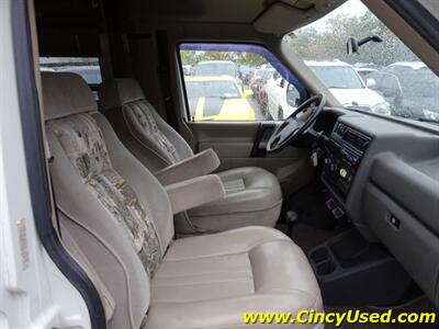 1995 Volkswagen WINNEBAGO RIALTA MOTORHOM   - Photo 12 - Cincinnati, OH 45255