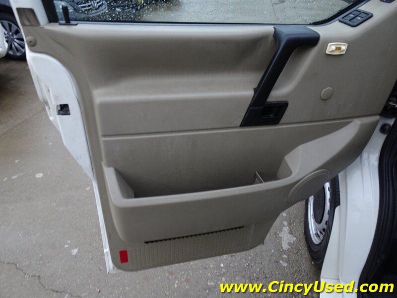 1995 Volkswagen WINNEBAGO RIALTA MOTORHOM   - Photo 23 - Cincinnati, OH 45255