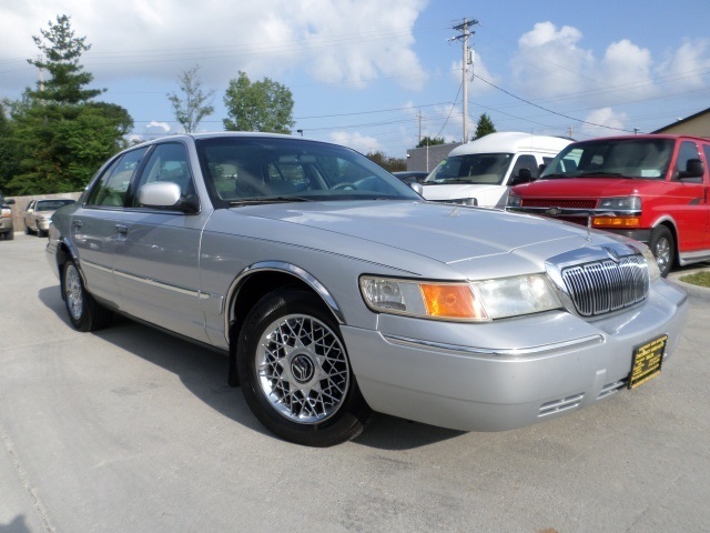 1999 Mercury Grand Marquis GS for sale in Cincinnati, OH