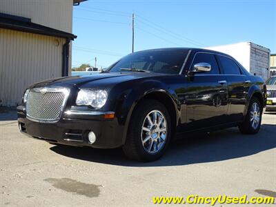2010 Chrysler 300C   - Photo 3 - Cincinnati, OH 45255