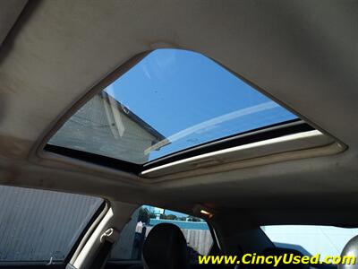 2010 Chrysler 300C   - Photo 23 - Cincinnati, OH 45255
