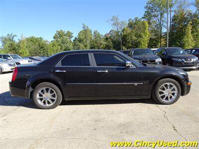 2010 Chrysler 300C   - Photo 5 - Cincinnati, OH 45255