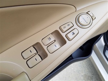 2011 Hyundai Sonata Limited   - Photo 33 - Cincinnati, OH 45255