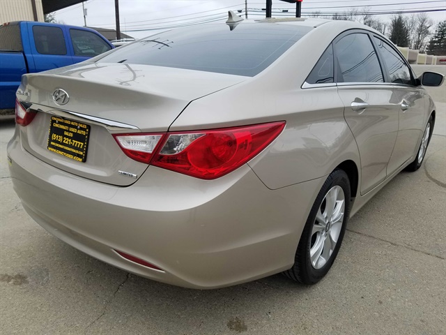 2011 Hyundai Sonata Limited   - Photo 6 - Cincinnati, OH 45255
