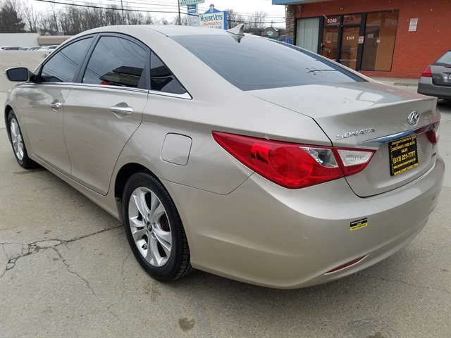 2011 Hyundai Sonata Limited   - Photo 4 - Cincinnati, OH 45255