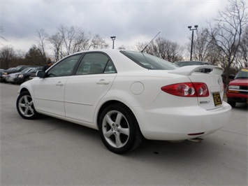 2005 Mazda Mazda6 i   - Photo 12 - Cincinnati, OH 45255