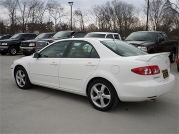 2005 Mazda Mazda6 i   - Photo 4 - Cincinnati, OH 45255