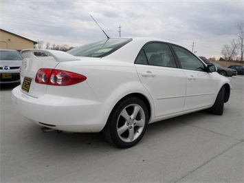 2005 Mazda Mazda6 i   - Photo 13 - Cincinnati, OH 45255