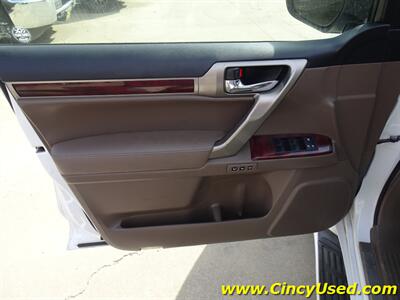 2012 Lexus GX 460   - Photo 25 - Cincinnati, OH 45255
