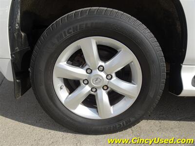 2012 Lexus GX 460   - Photo 35 - Cincinnati, OH 45255