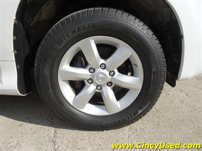 2012 Lexus GX 460   - Photo 34 - Cincinnati, OH 45255