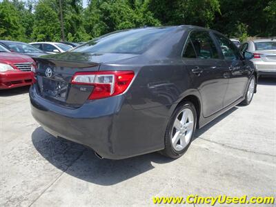 2014 Toyota Camry SE  2.5L I4 FWD - Photo 5 - Cincinnati, OH 45255