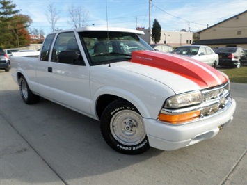 1998 Chevrolet S-10 LS   - Photo 10 - Cincinnati, OH 45255