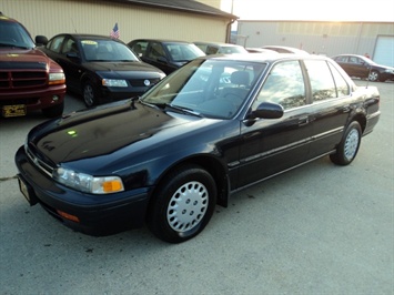 1992 HONDA ACCORD   - Photo 3 - Cincinnati, OH 45255