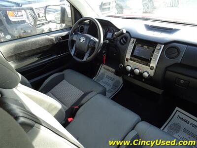 2014 Toyota Tundra SR   - Photo 12 - Cincinnati, OH 45255