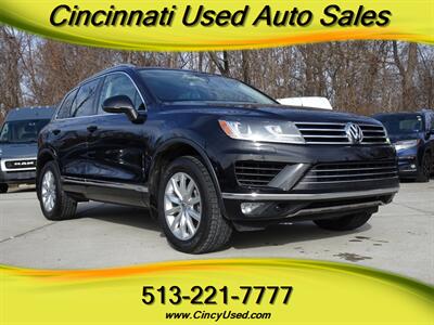 2016 Volkswagen Touareg VR6 Lux   - Photo 1 - Cincinnati, OH 45255