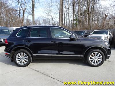 2016 Volkswagen Touareg VR6 Lux   - Photo 6 - Cincinnati, OH 45255