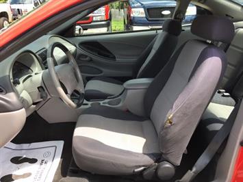 2004 Ford Mustang   - Photo 14 - Cincinnati, OH 45255