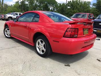 2004 Ford Mustang   - Photo 12 - Cincinnati, OH 45255