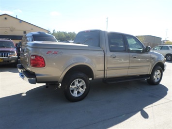 2002 Ford F-150 Lariat   - Photo 6 - Cincinnati, OH 45255