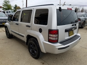 2009 Jeep Liberty Sport   - Photo 4 - Cincinnati, OH 45255