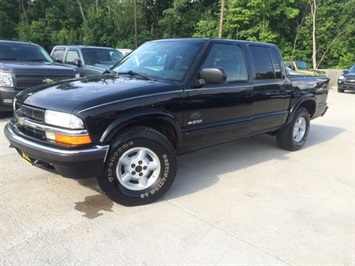 2002 Chevrolet S-10 LS   - Photo 11 - Cincinnati, OH 45255