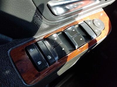 2011 Chevrolet Silverado 3500HD LTZ   - Photo 24 - Cincinnati, OH 45255