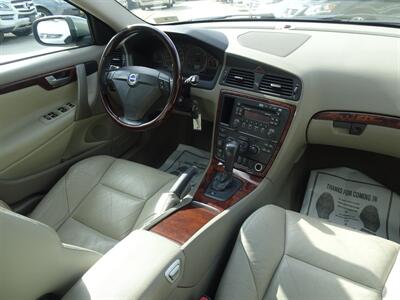 2007 Volvo S60 2.5L I5 Turbo FWD - Photo 13 - Cincinnati, OH 45255