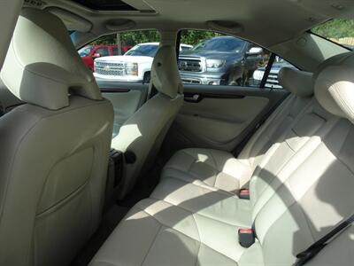 2007 Volvo S60 2.5L I5 Turbo FWD - Photo 11 - Cincinnati, OH 45255