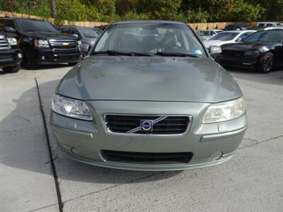 2007 Volvo S60 2.5L I5 Turbo FWD - Photo 2 - Cincinnati, OH 45255