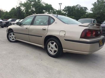 2002 Chevrolet Impala LS   - Photo 12 - Cincinnati, OH 45255