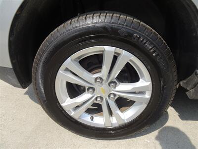 2012 Chevrolet Equinox LT  3.0L V6 AWD - Photo 25 - Cincinnati, OH 45255