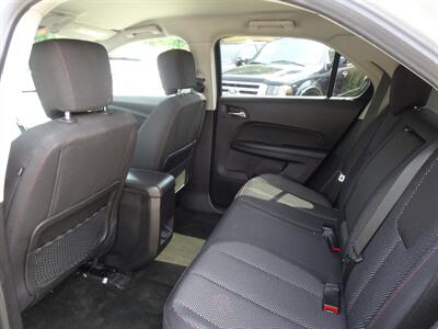2012 Chevrolet Equinox LT  3.0L V6 AWD - Photo 11 - Cincinnati, OH 45255