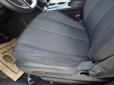 2012 Chevrolet Equinox LT  3.0L V6 AWD - Photo 20 - Cincinnati, OH 45255