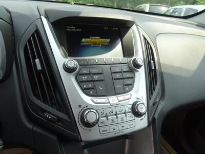 2012 Chevrolet Equinox LT  3.0L V6 AWD - Photo 17 - Cincinnati, OH 45255