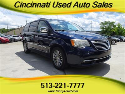 2014 Chrysler Town & Country Touring-L  3.6L V6 FWD - Photo 1 - Cincinnati, OH 45255