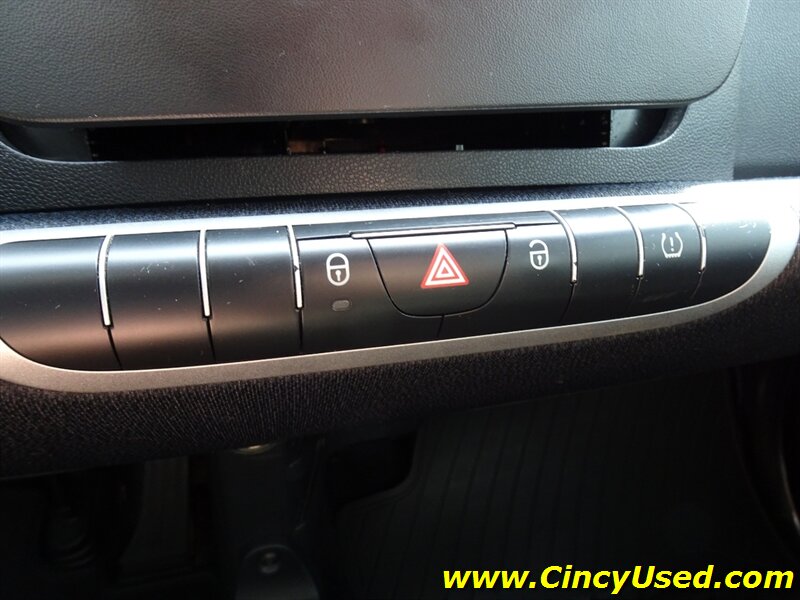 2013 Smart Passion pure - Photo 21 - Cincinnati, OH 45255