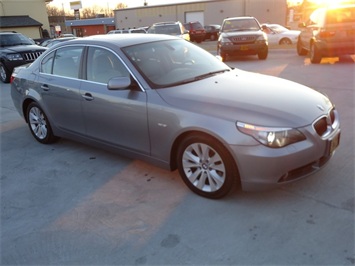 2004 BMW 545i   - Photo 1 - Cincinnati, OH 45255