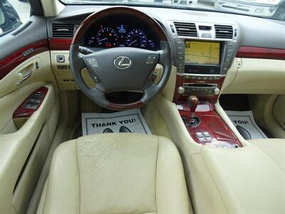 2010 Lexus LS 460   - Photo 12 - Cincinnati, OH 45255