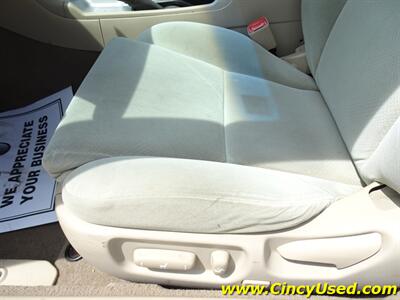 2006 Toyota Solara SE   - Photo 27 - Cincinnati, OH 45255