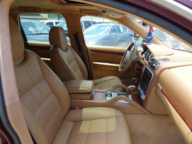 2004 Porsche Cayenne Turbo - Photo 10 - Cincinnati, OH 45255