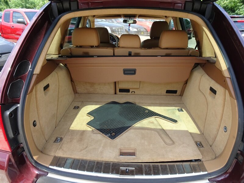 2004 Porsche Cayenne Turbo - Photo 24 - Cincinnati, OH 45255