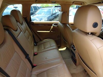 2004 Porsche Cayenne Turbo   - Photo 11 - Cincinnati, OH 45255