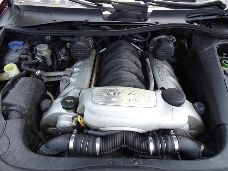 2004 Porsche Cayenne Turbo - Photo 27 - Cincinnati, OH 45255
