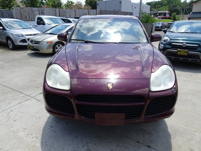 2004 Porsche Cayenne Turbo - Photo 2 - Cincinnati, OH 45255