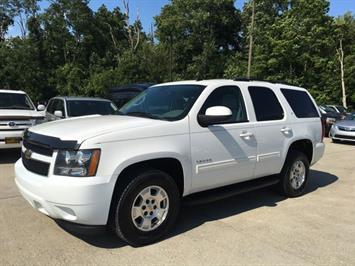 2011 Chevrolet Tahoe LT   - Photo 3 - Cincinnati, OH 45255